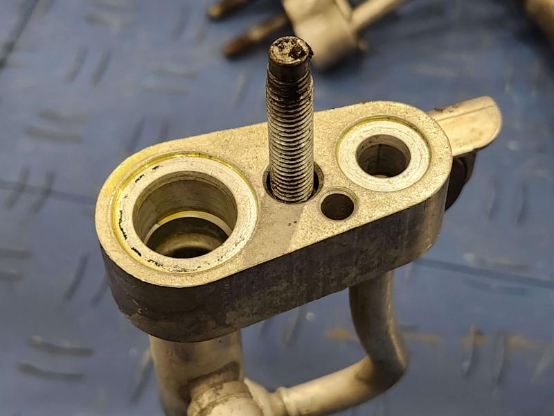 2015 Chrysler 200 Air Conditioner Hose
