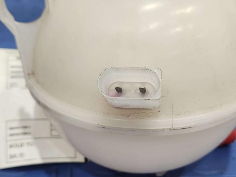 2012 Audi TT Coolant Recovery Bottle