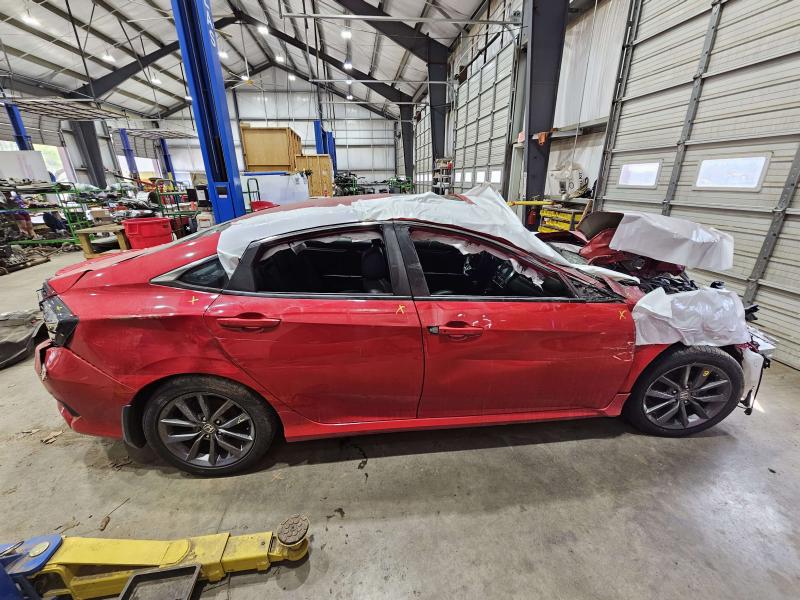 2019 Honda Civic Rocker Moulding