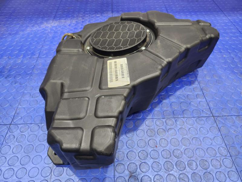 2011-2020 Jeep Grand Cherokee Rear Subwoofer Speaker Assembly OEM 5064610AC
