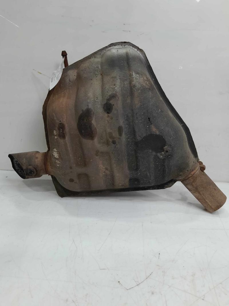 2011 Jeep Grand Cherokee Muffler