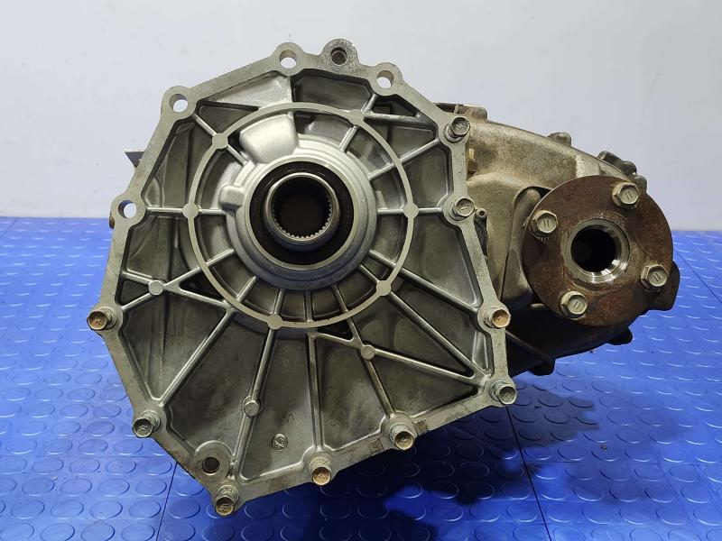 2011-2012 Infiniti QX56 Transfer Case Assembly Genuine OEM 331001LA0A