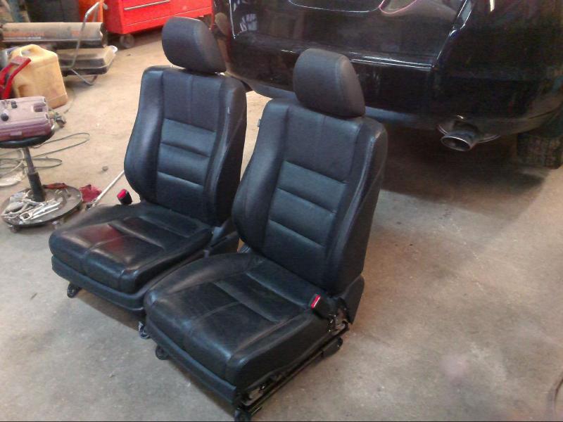 2010 Honda Crosstour Front Seat