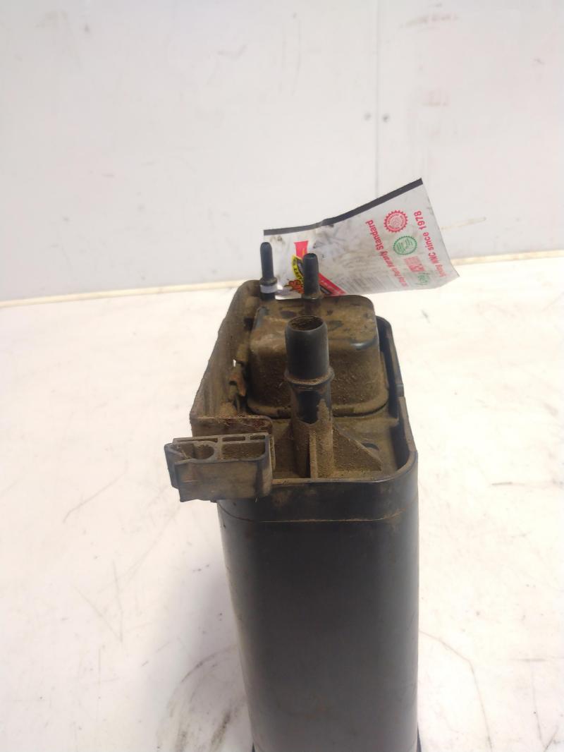 2002 GMC Sierra 2500 Evaporator Canister