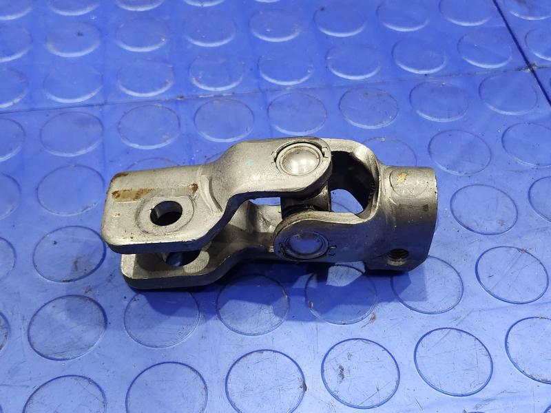 2015 Nissan Murano Steering Coupler