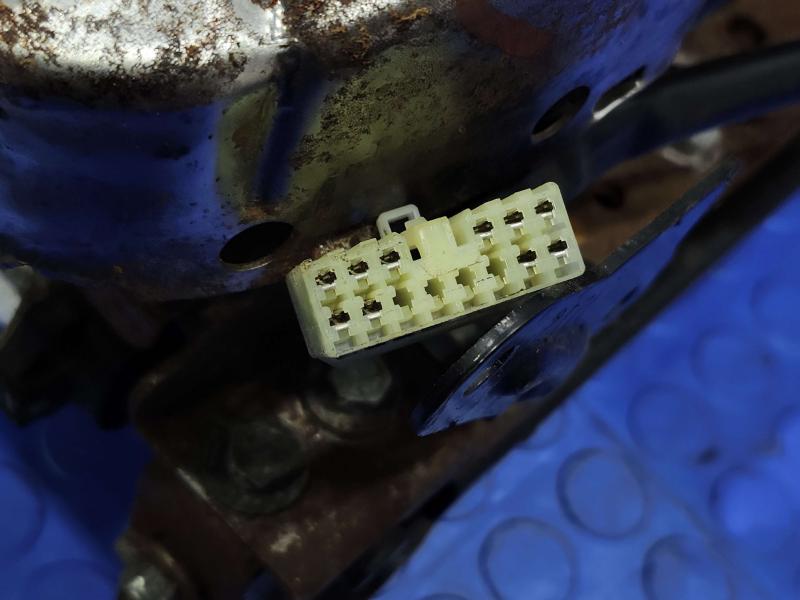 2008 Subaru Legacy Seat Track
