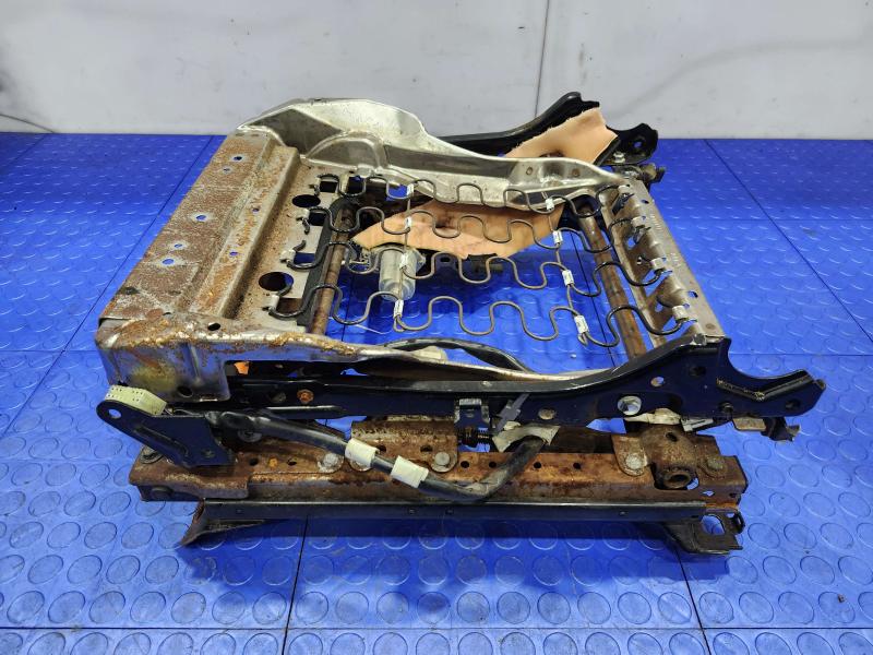 2008 Subaru Legacy Seat Track