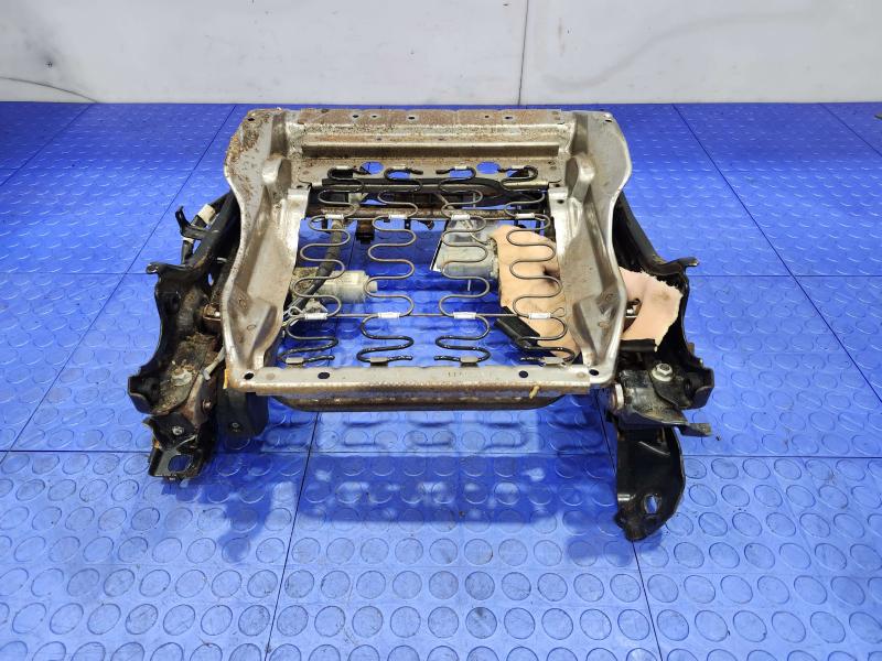 2008 Subaru Legacy Seat Track