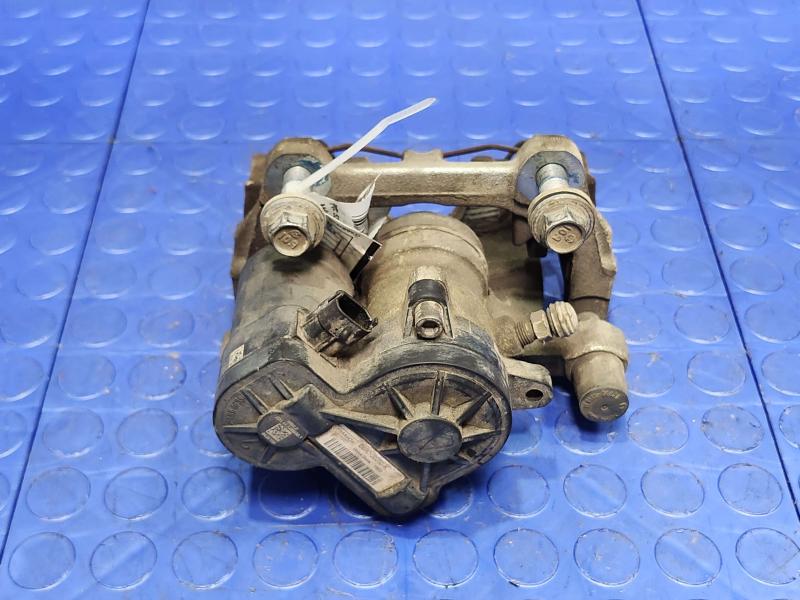 2015 Ford Fusion Caliper