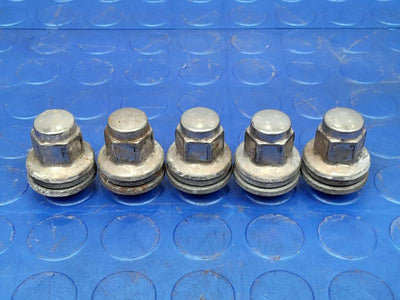2018 Jaguar XE Lug Nuts