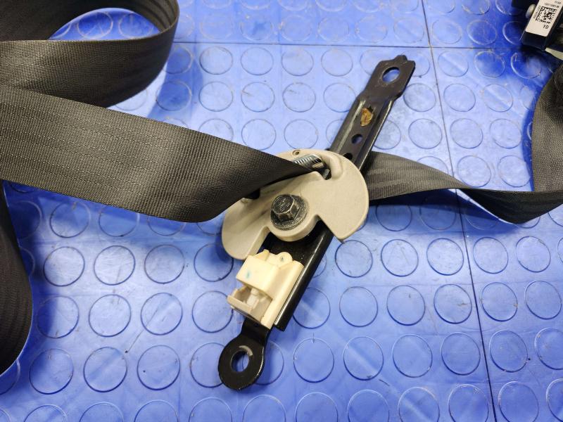 2016 Kia Forte Front Seat Belt