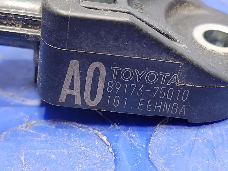 2013 Toyota Prius Misc Ebay Parts