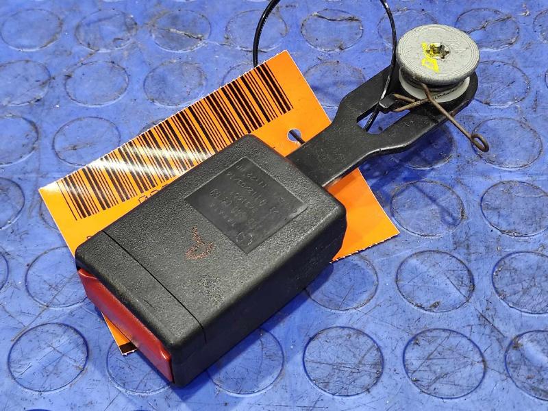 2012 Mercedes ML-Class Rear Seat Belt