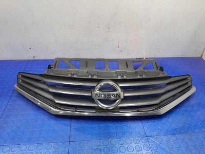 2014 Nissan Versa Grille
