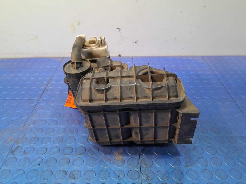 2015-2017 Chrysler 200 Fuel Vapor Charcoal Canister Assembly OEM 68080835AH