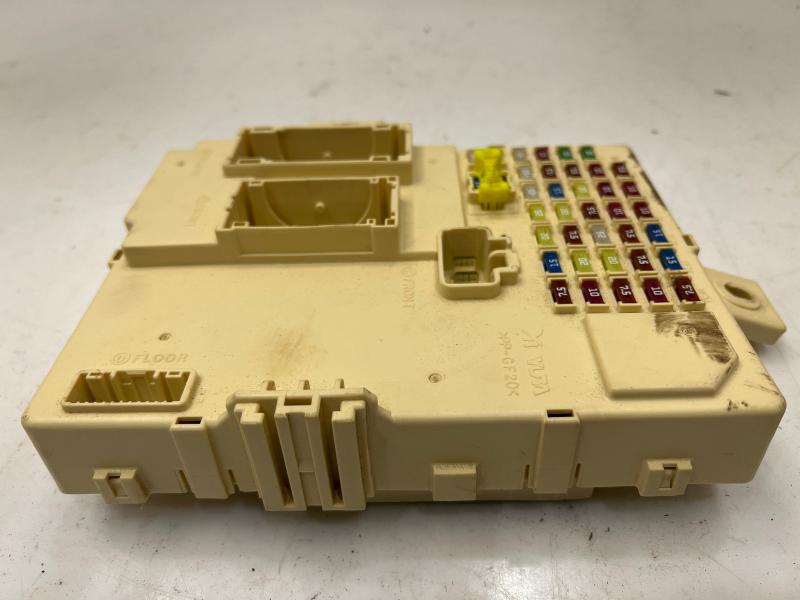 2011 - 2014 Hyundai Sonata Instrument Panel Junction Box Assembly OEM 919503S060