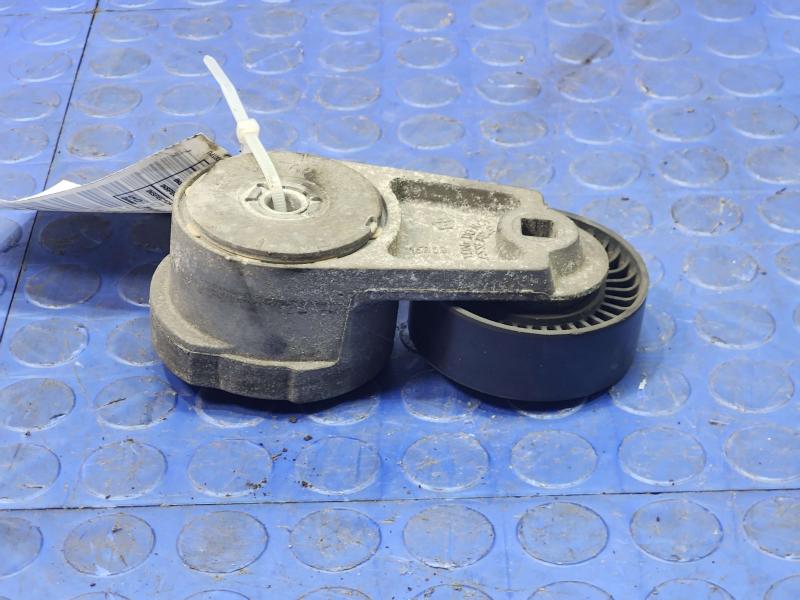2014 Dodge Durango Engine Belt Tensioner