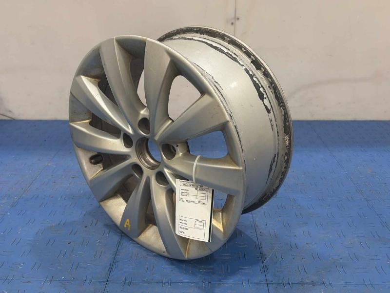 2015 Volkswagen Passat Wheel