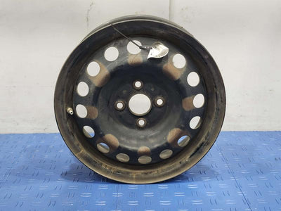 2013 Toyota Yaris Wheel