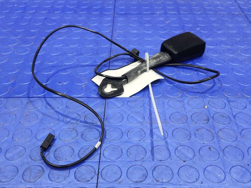 2016 Volkswagen Jetta Front Seat Belt