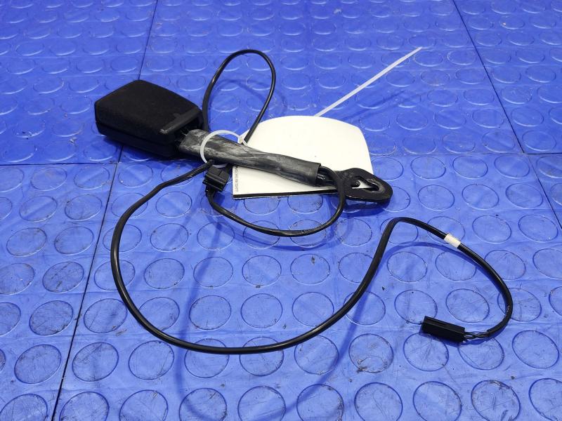 2016 Volkswagen Jetta Front Seat Belt