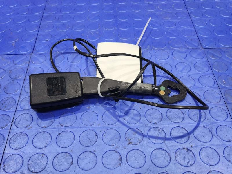2016 Volkswagen Jetta Front Seat Belt
