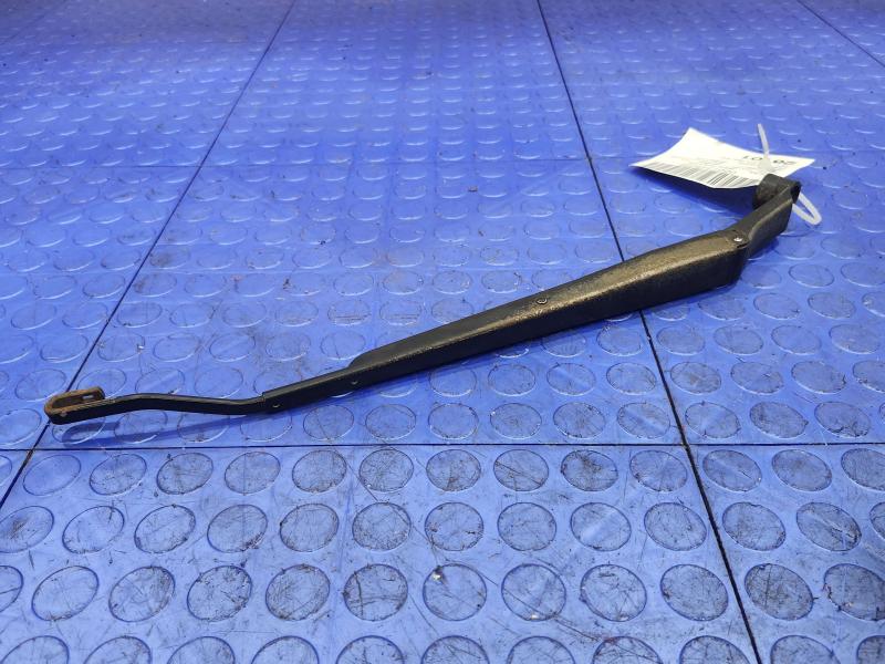 1997 Toyota Tacoma Wiper Arm