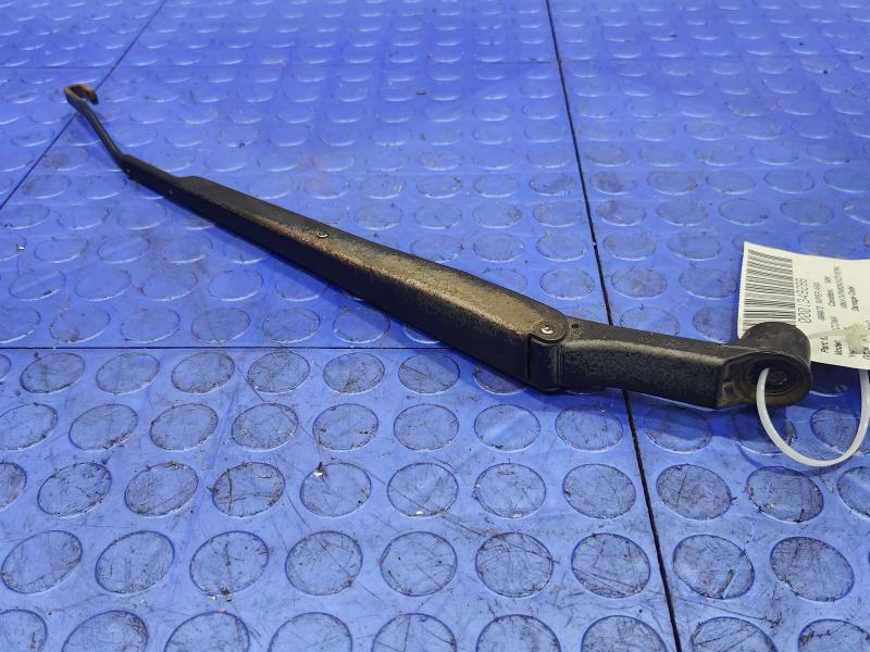 1997 Toyota Tacoma Wiper Arm
