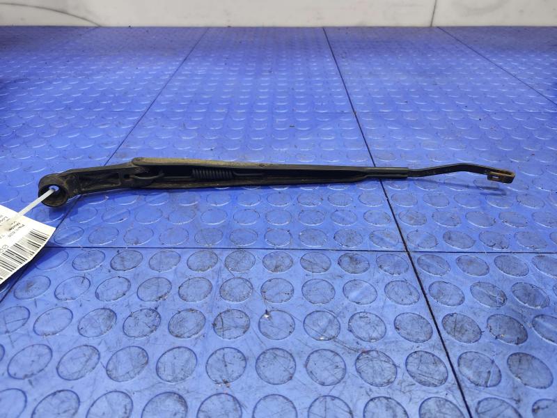 1997 Toyota Tacoma Wiper Arm