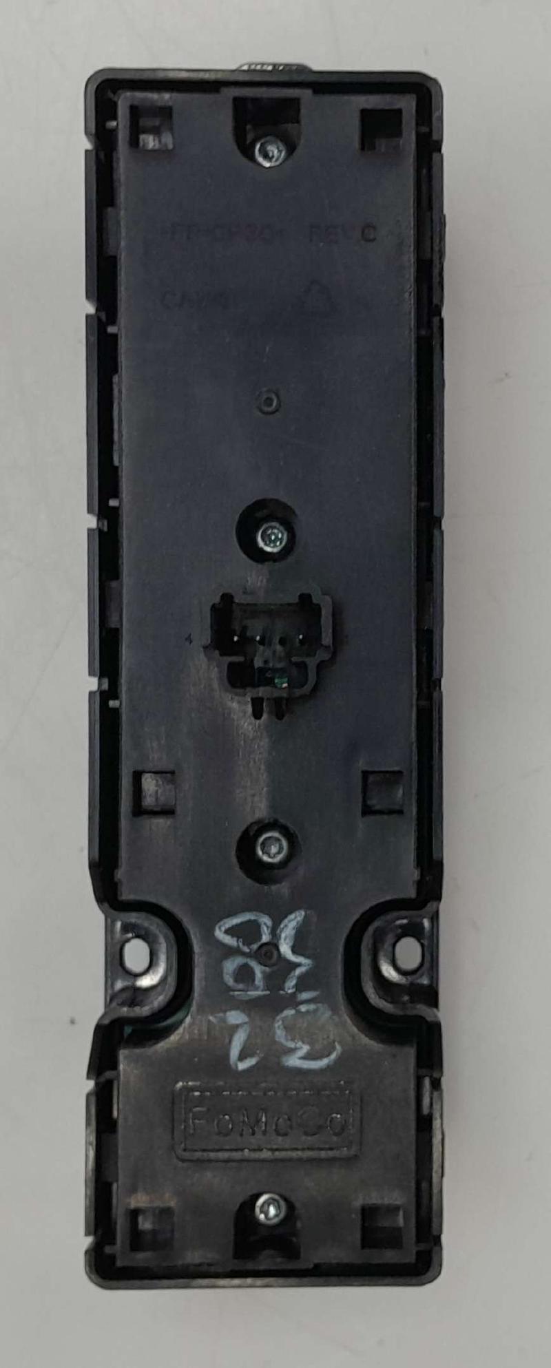 2015 Ford Fusion Door Switch Front