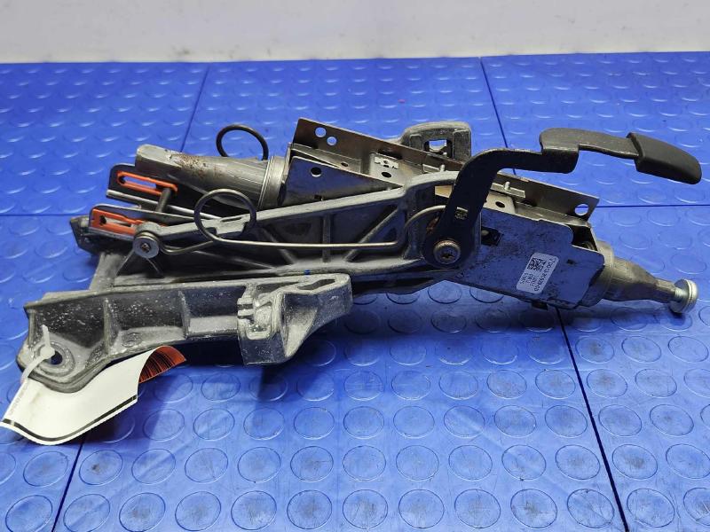 2015 Ford Taurus Steering Column