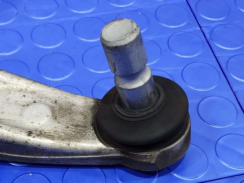 2015 Nissan Murano Lower Control Arm Front
