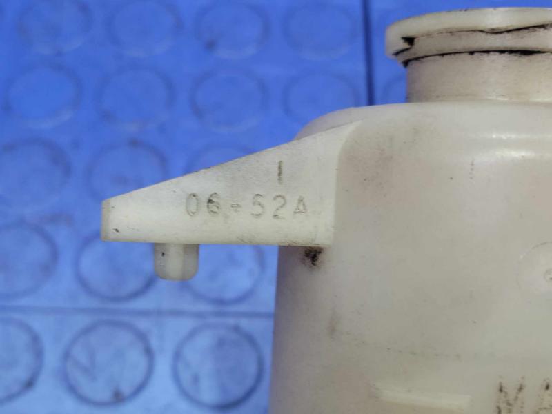 2007-2017 Jeep Compass / Patriot Power Steering Fluid Reservoir OEM 5105338AB