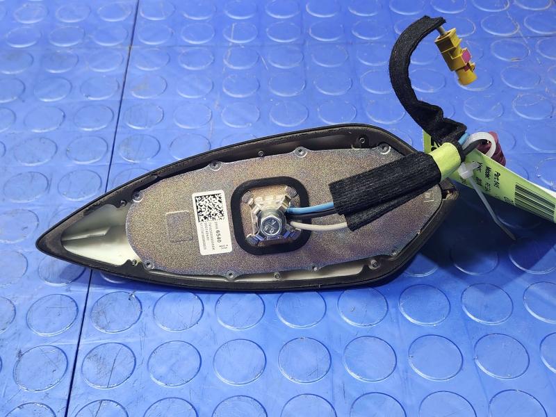 2018 Buick Regal Radio Antenna Assembly Gray 509B Genuine OEM 39086540