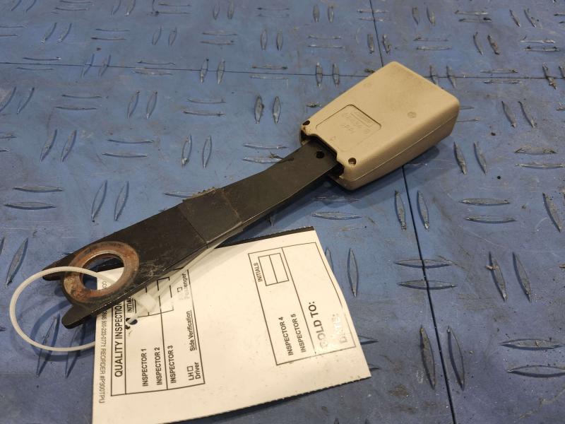 2002 Toyota Camry Front Seat Belt