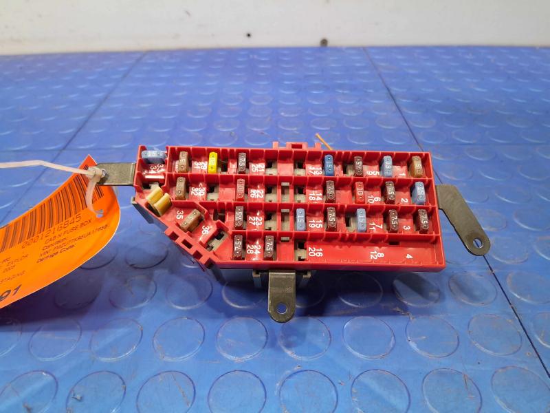 2005 Ford Explorer Cabin Fuse Box