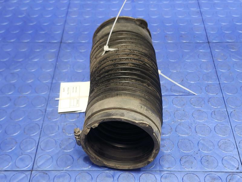 2002 Dodge Ram 1500 Air Intake Tube/Resonator