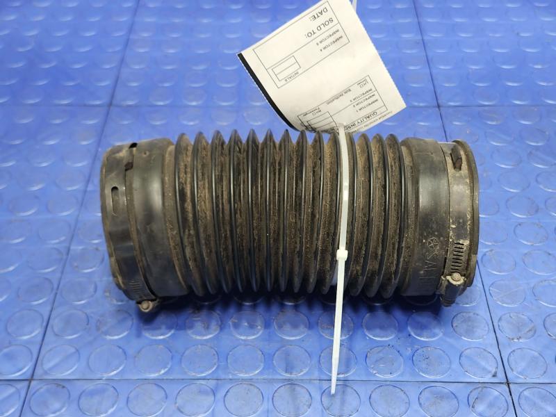 2002 Dodge Ram 1500 Air Intake Tube/Resonator