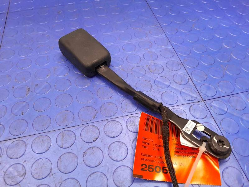 2018 Jeep Compass Front Seat Belt