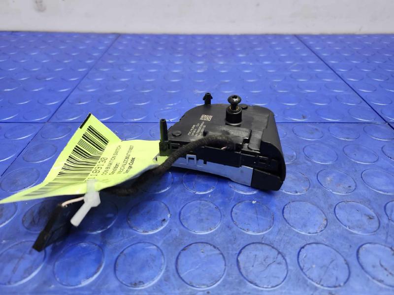 2018-2021 Jeep Compass Steering Wheel EVIC Switch Genuine OEM 5YL19LXHAB