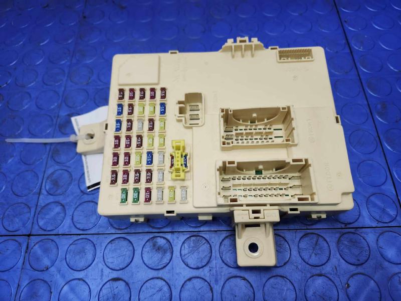 2011-2014 Hyundai Sonata Instrument Panel Junction Box Assembly OEM 919503S060
