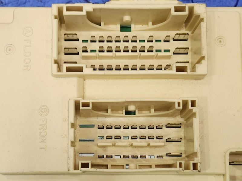 2011-2014 Hyundai Sonata Instrument Panel Junction Box Assembly OEM 919503S060