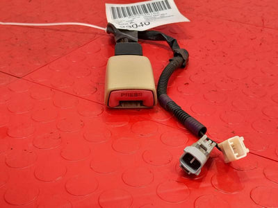 2007-2011 Lexus GS Front Seat Belt Buckle Right Passenger Side Tan OEM 7323030A30A1
