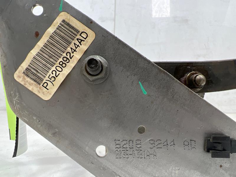 2006 Jeep Grand Cherokee Commander NON Adjustable Brake Pedal Assembly OEM 52089244AD