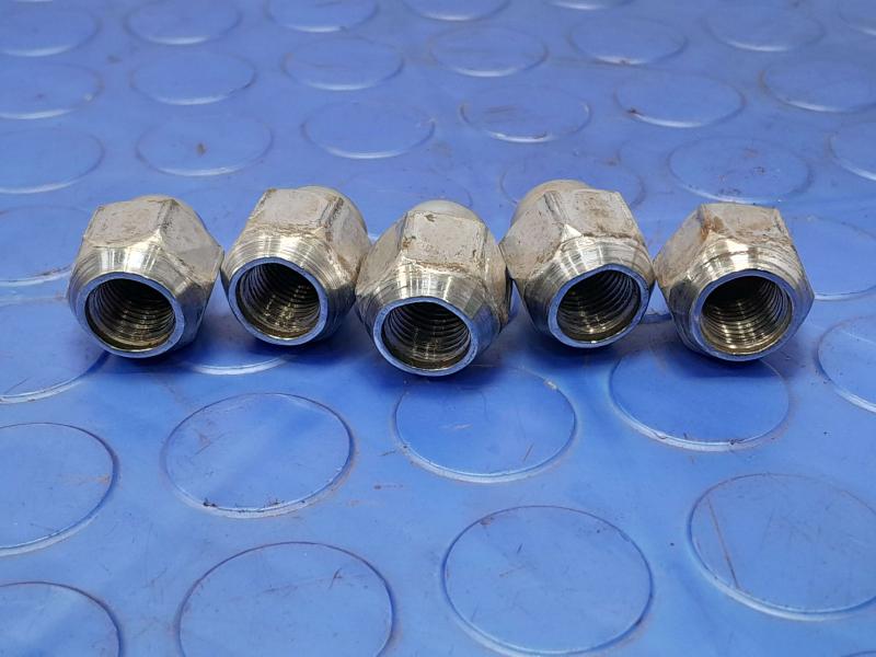 2017 Subaru Impreza Lug Nuts