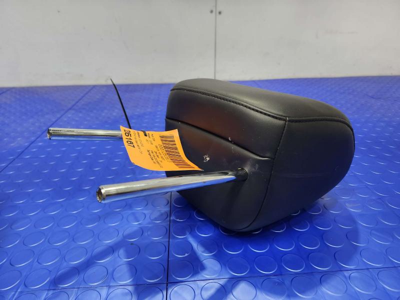 2011 Infiniti QX56 Headrest
