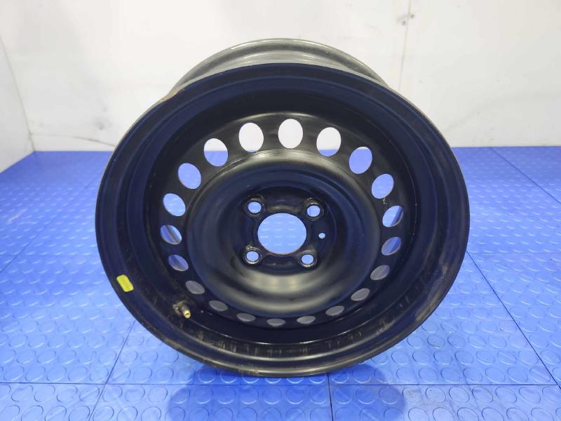2020 Nissan Versa Wheel