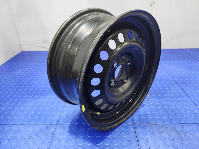 2020 Nissan Versa Wheel