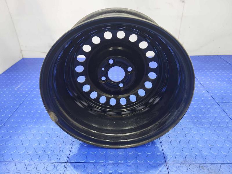 2020 Nissan Versa Wheel