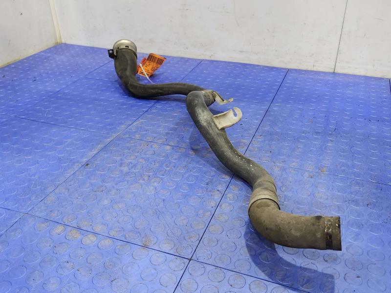 2008 BMW 128i Fuel Filler Neck